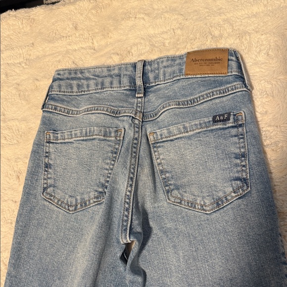 Abercrombie Kids Blue Jeans Set.           Girls Size 7/8 Long - Picture 4 of 11